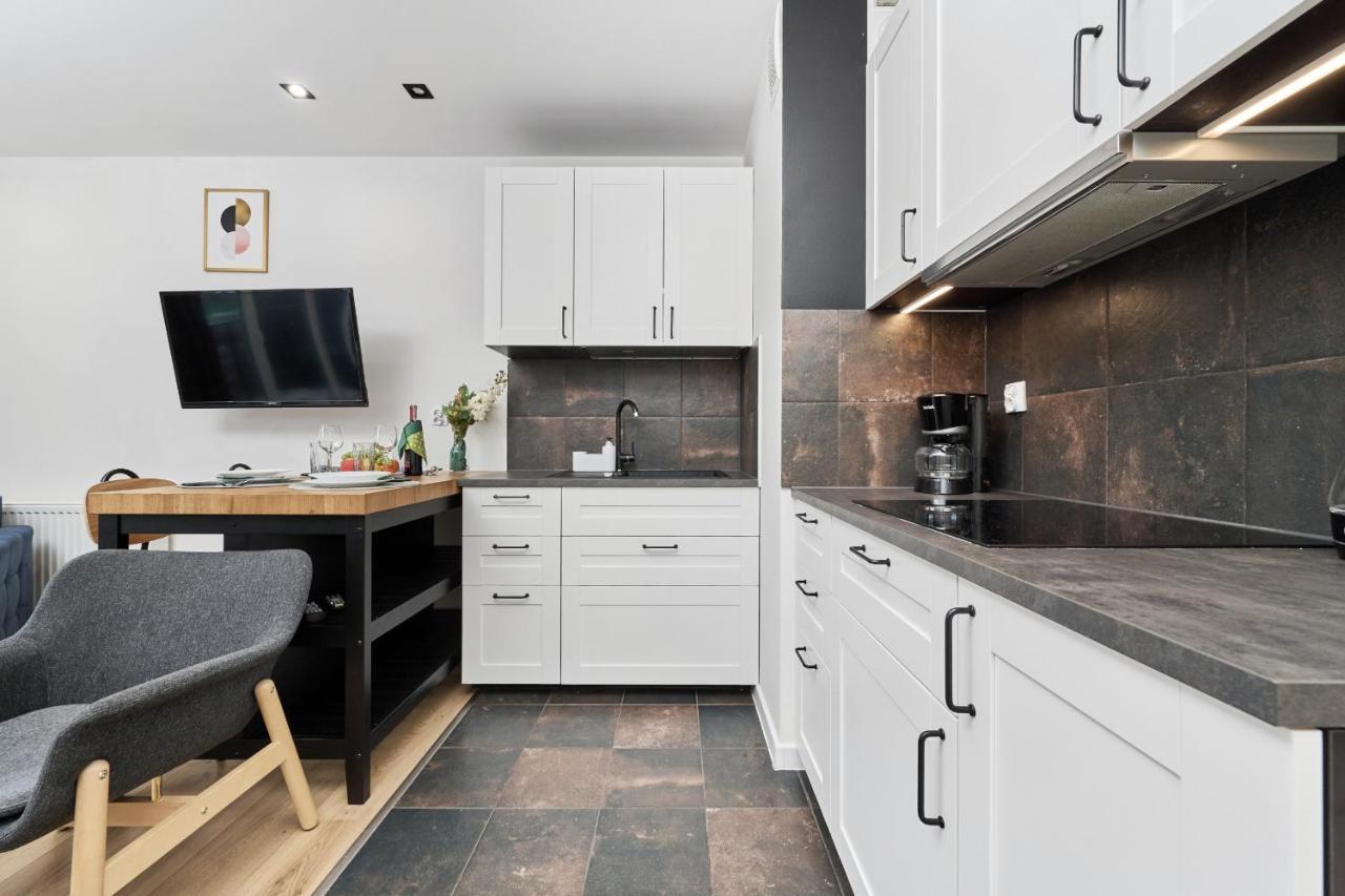 Jagodno Kajdasza Z Bezplatnym Garazem By Renters Wroclaw